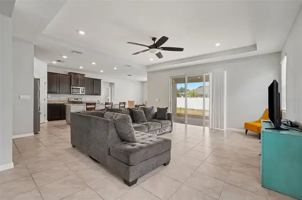 528 OCEAN SPRAY DR, Ruskin, FL 33570