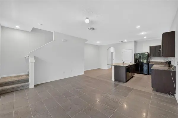 8655 FALLING BLUE PL, Riverview, FL 33578