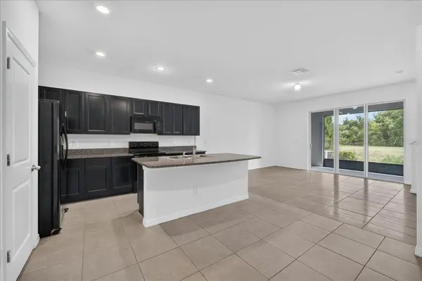 8655 FALLING BLUE PL, Riverview, FL 33578