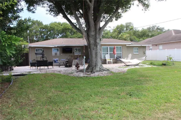 10541 86TH AVE, Seminole, FL 33772