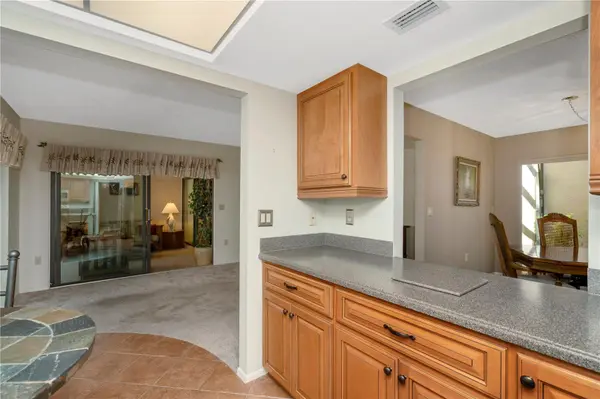 3825 GLEN OAKS MANOR DR, Sarasota, FL 34232