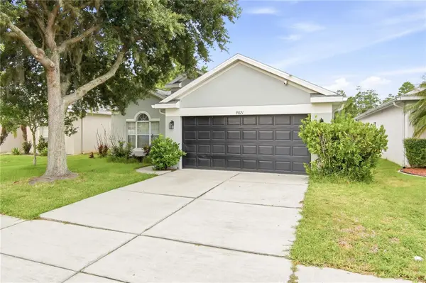 9821 JASMINE BROOK CIR, Land O Lakes, FL 34638