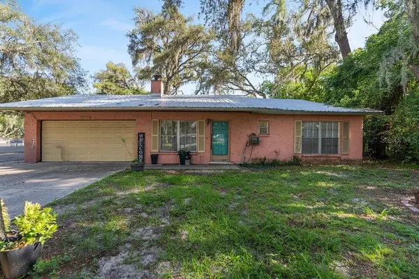38213 PALM GROVE DR, Zephyrhills, FL 33542