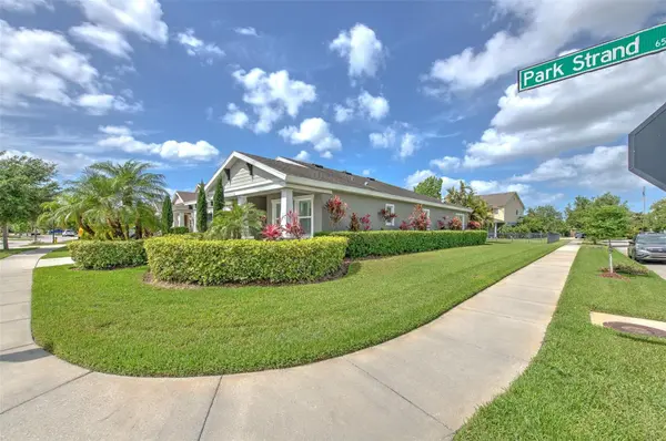 6540 PARK STRAND DR, Apollo Beach, FL 33572