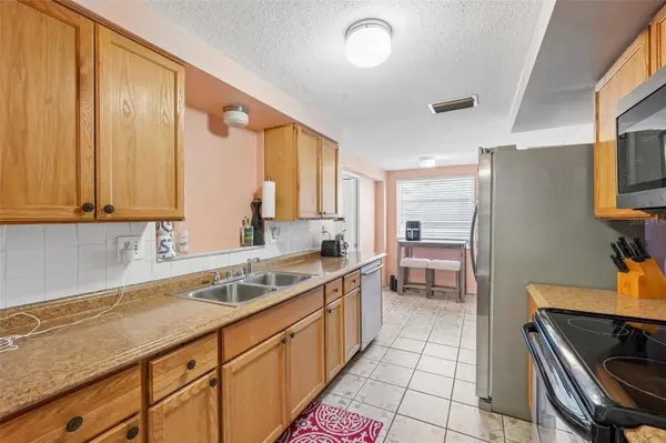 1133 GRAND BLVD, Holiday, FL 34690