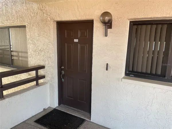 106 1ST ST E #210, Tierra Verde, FL 33715
