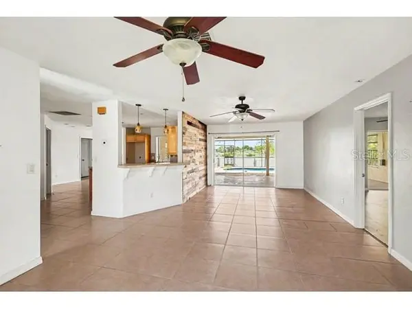 1219 NE 14TH PL, Cape Coral, FL 33909