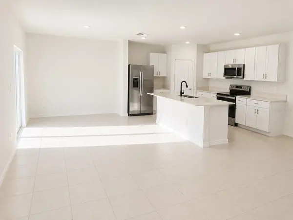 2255 BLUE GROSBEAK PL, Wimauma, FL 33598