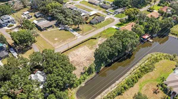 5030 DUQUE RD, Lutz, FL 33549