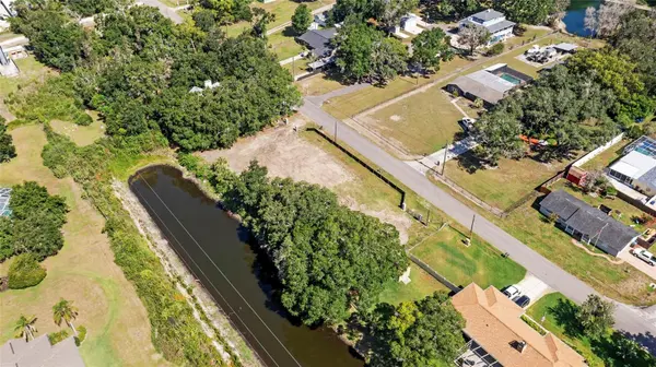 5030 DUQUE RD, Lutz, FL 33549