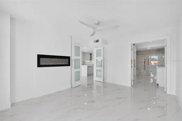 4900 BRITTANY DR S #405, St Petersburg, FL 33715