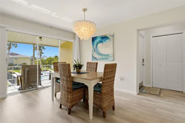 101 LOUELLA LN #2, Nokomis, FL 34275