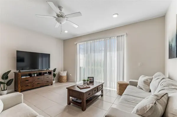 31357 AMBERVIEW BND, Wesley Chapel, FL 33545