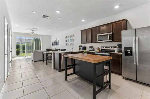 31357 AMBERVIEW BND, Wesley Chapel, FL 33545