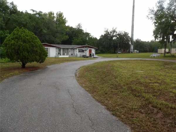 9706 MOON LAKE RD, New Port Richey, FL 34654