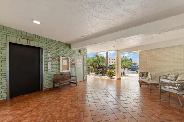 5980 TERRACE PARK DR N #310, St Petersburg, FL 33709