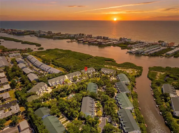9824 INDIAN KEY TRL #80, Seminole, FL 33776