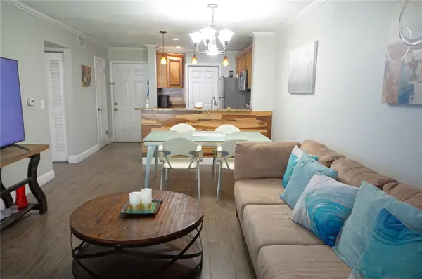 10122 WINSFORD OAK BLVD #409, Tampa, FL 33624