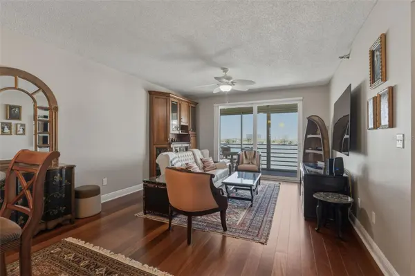7872 SAILBOAT KEY BLVD S #405, South Pasadena, FL 33707