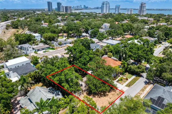 3403 W BAY VILLA AVE, Tampa, FL 33611