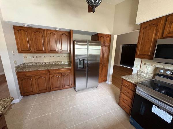 15810 REDINGTON DR, Redington Beach, FL, 33708 photo 18