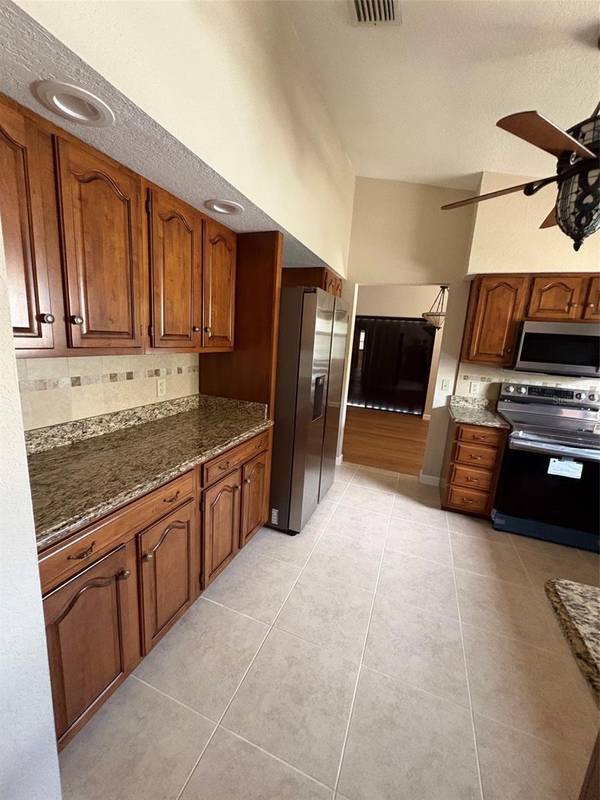 15810 REDINGTON DR, Redington Beach, FL, 33708 photo 15