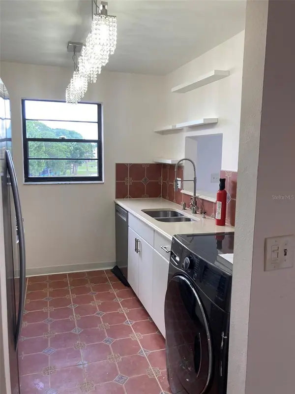 7975 58TH AVE N #408, St Petersburg, FL 33709