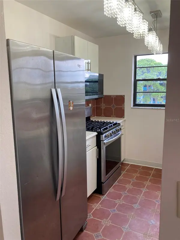 7975 58TH AVE N #408, St Petersburg, FL 33709