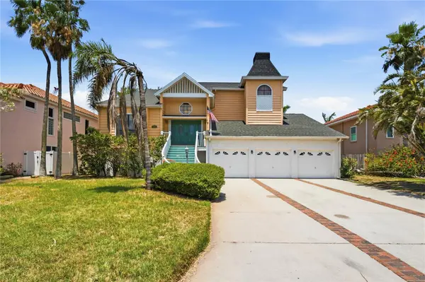 1136 3RD AVE S, Tierra Verde, FL 33715