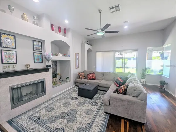 11236 BLACKSMITH DR, Tampa, FL 33626