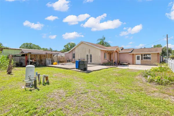 2442 SHIRAH RD, Auburndale, FL 33823