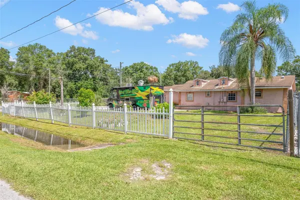 2442 SHIRAH RD, Auburndale, FL 33823
