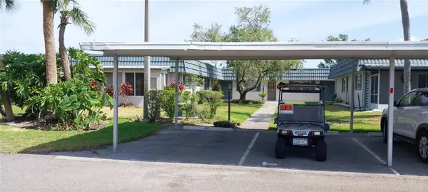 1811 BEDFORD LN #157, Sun City Center, FL 33573