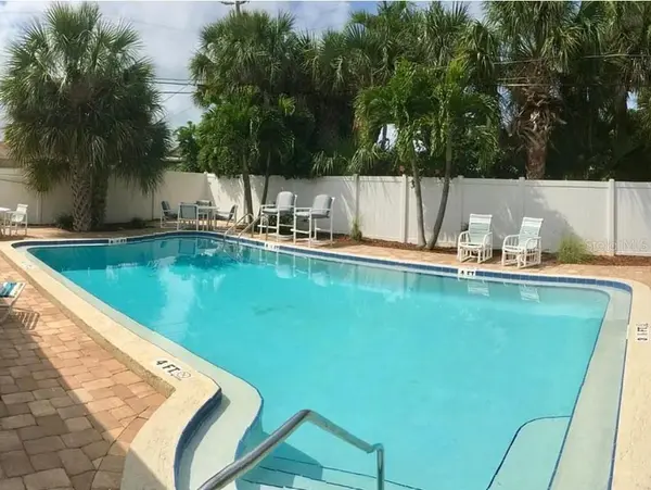 9030 BLIND PASS RD #C7, St Petersburg, FL 33706
