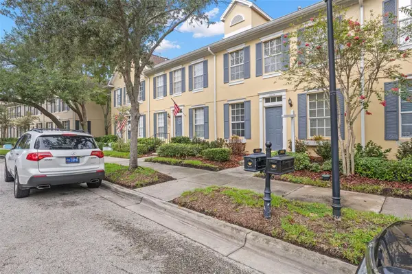 10034 TATE LN, Tampa, FL 33626