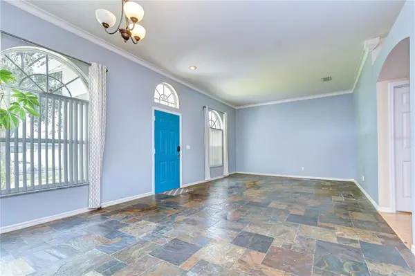 4822 PORTOBELLO CIR, Valrico, FL 33596