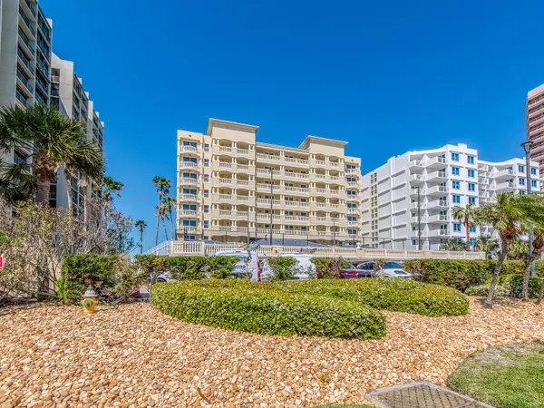 1370 GULF BLVD #204, Clearwater, FL 33767