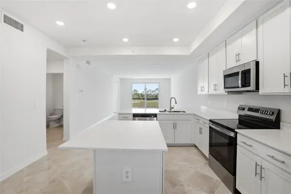 17630 OPAL SAND DR #404, Venice, FL 34293