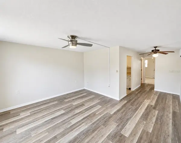 8305 111TH ST #108, Seminole, FL 33772