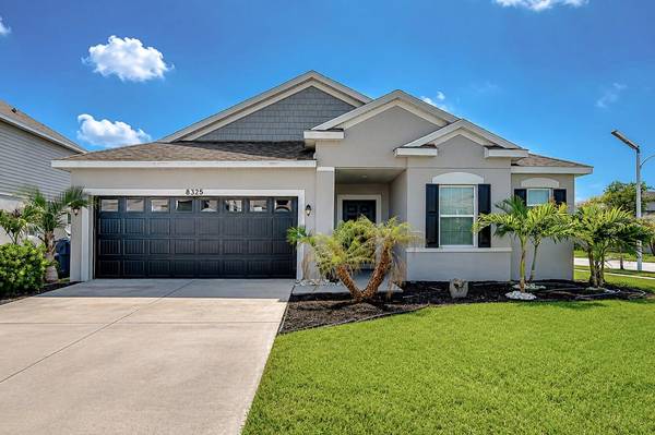 8325 OLIVE BROOK DR, Wesley Chapel, FL 33545