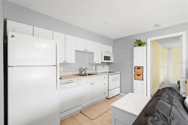 4215 E BAY DR #1701G, Clearwater, FL 33764