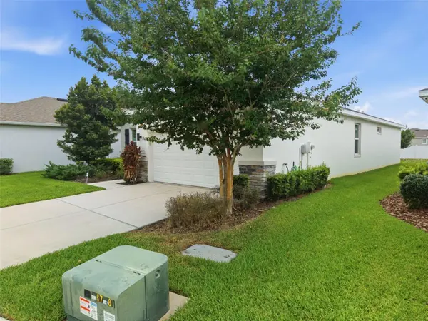 13237 WATERLEAF GARDEN CIR, Riverview, FL 33579