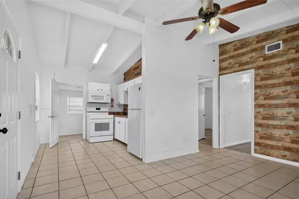 7508 N THATCHER AVE, Tampa, FL 33614