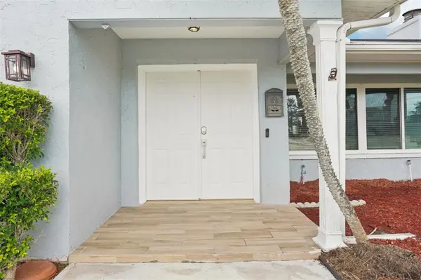 6010 BAYOU GRANDE BLVD NE, St Petersburg, FL 33703