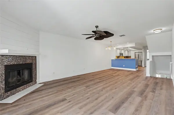 269 MADEIRA CIR, St Petersburg, FL 33715