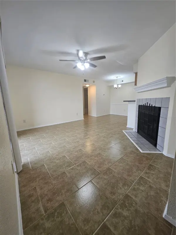 9100 DR MARTIN LUTHER KING JR ST N #202, St Petersburg, FL 33702