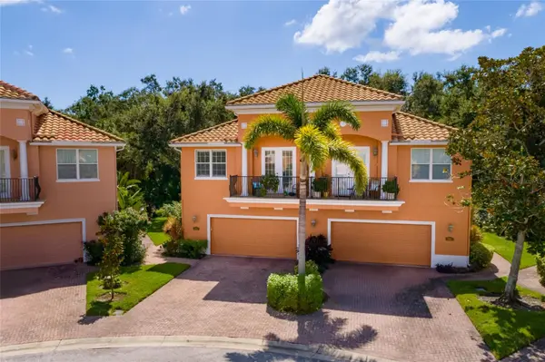190 BANYAN BAY DR, St Petersburg, FL 33705