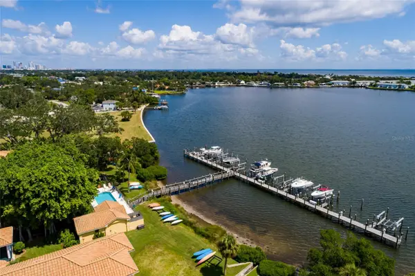 190 BANYAN BAY DR, St Petersburg, FL 33705