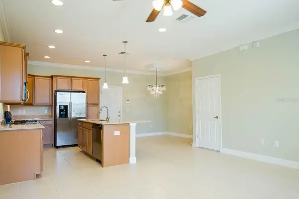 16856 DORMAN RD, Lithia, FL 33547