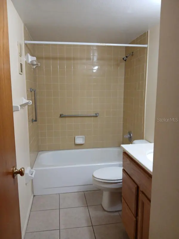 7560 92ND ST #201B, Seminole, FL 33777